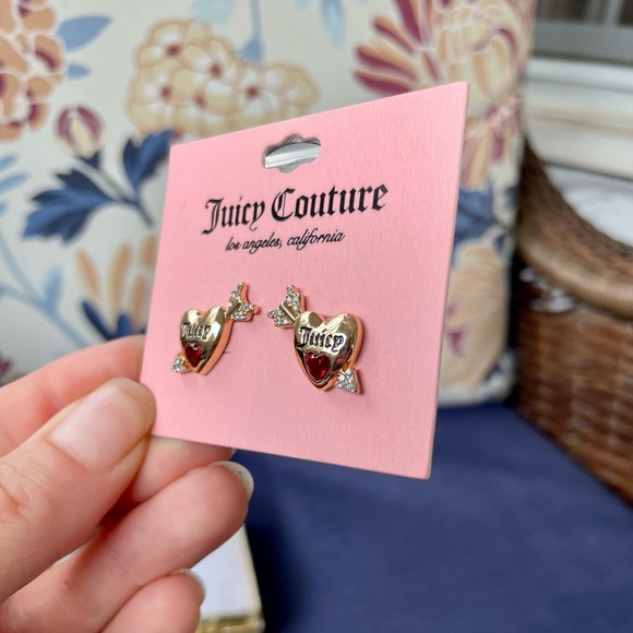 🌸NWT Juicy Couture Gold-Tone Bow & Arrow Heart Studs🌸 - Picture 9 of 15